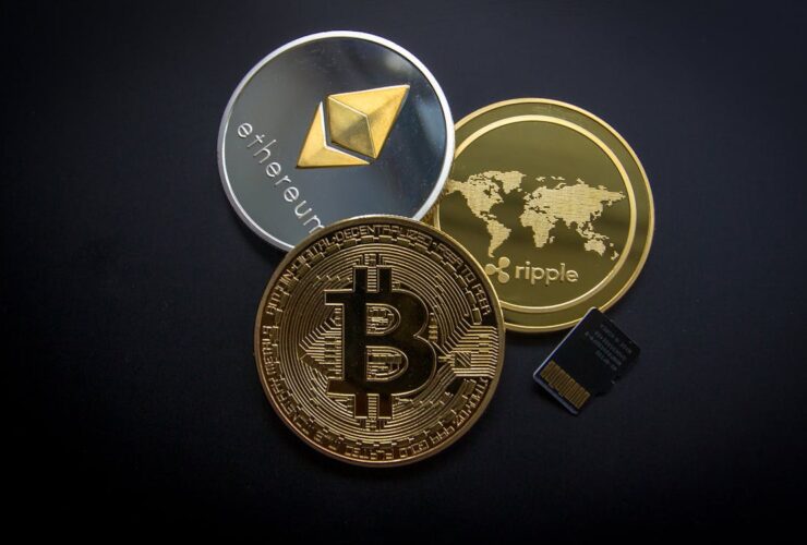 Criptomonedas Bitcoin y blockchain tecnología financiera